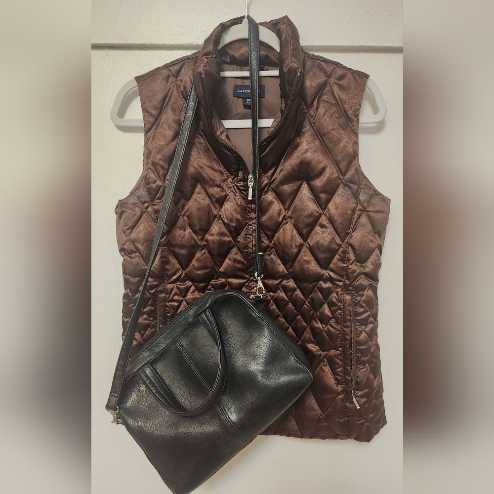 Liz Claiborne Black Convertible Leather Co Bag BEAUTIFUL!